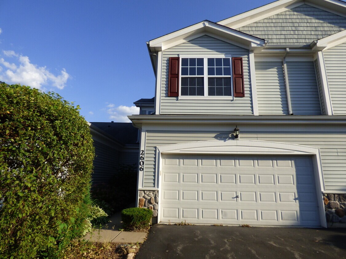 Foto principal - 2606 Kendall Crossing