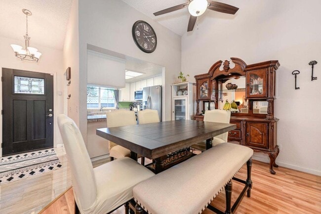 Building Photo - 821 Florin Rd