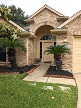 Building Photo - 8535 Regalbrook Dr
