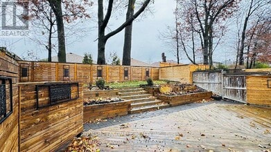 Building Photo - 26 Monique Crescent