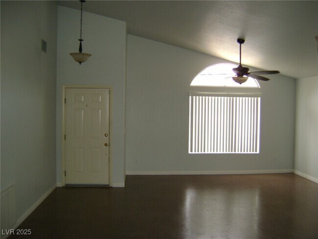Foto del edificio - 1753 Sunflower Ct