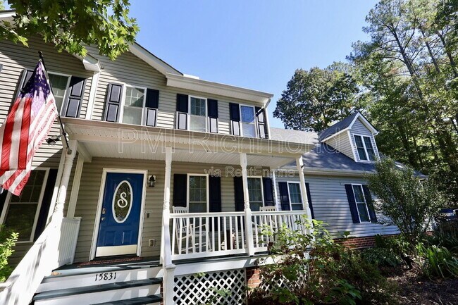 Foto del edificio - 15831 Haggis Dr