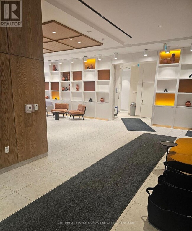 Building Photo - 15 Richardson St