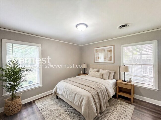 Foto del edificio - 3376 Spottswood Ave