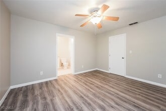 Building Photo - 12613 Sixth St