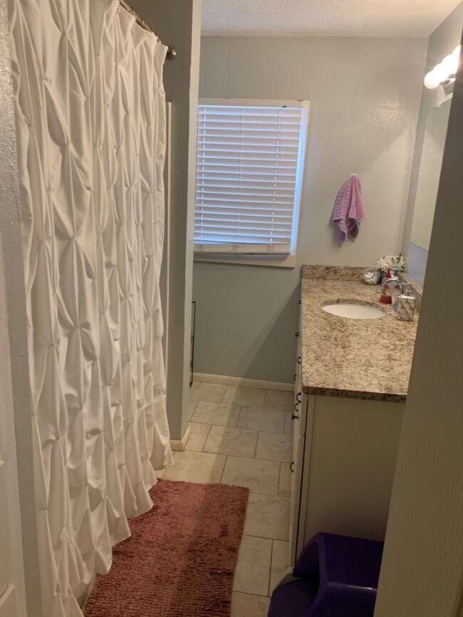 Foto del edificio - 3405 36th St