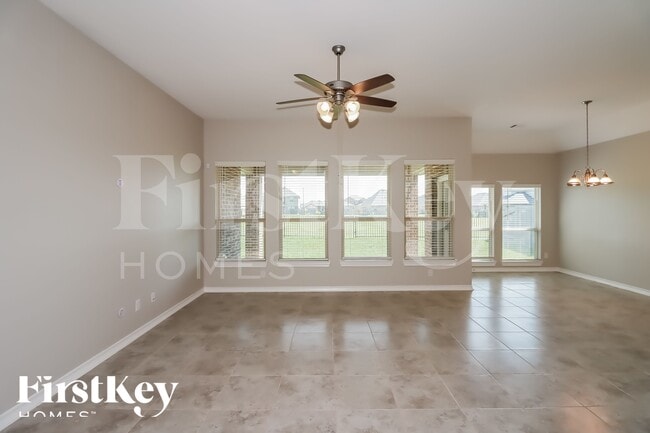 Building Photo - 6211 Kolle Dr