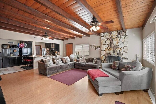 Foto del edificio - 1611 Sombrero Way