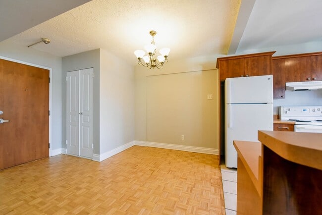 Photo du bâtiment - 3421 Rue Drummond