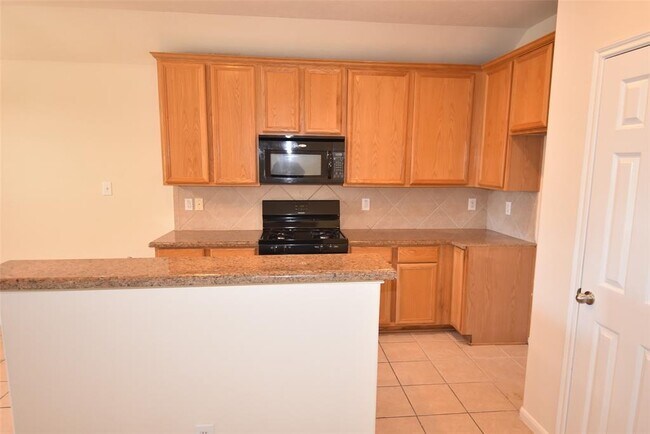 Building Photo - 8059 Villa De Norte St