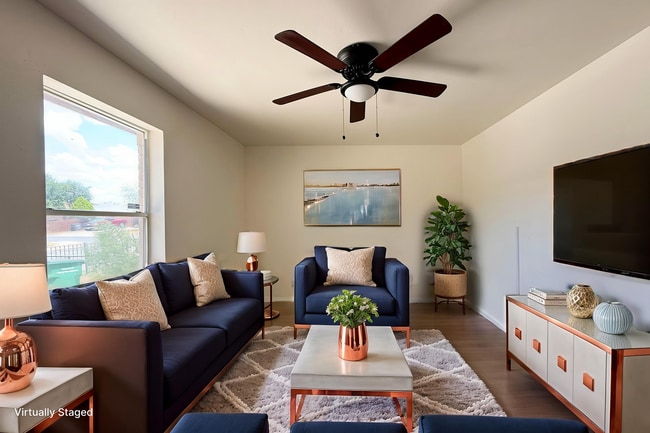 Building Photo - Sky Harbor 3 Bdrm 1 Bath Home