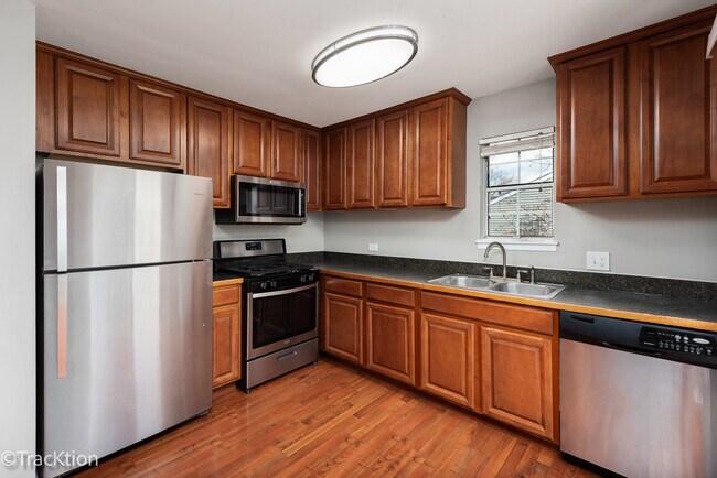 Foto del edificio - 549 E Shag Bark Ln