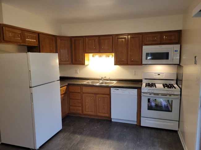 Building Photo - 7600 Whitcomb St