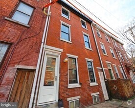Building Photo - 130 W Laurel St