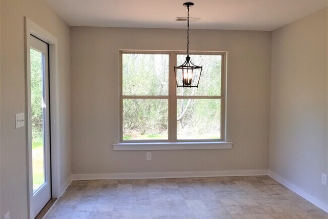 Foto del edificio - Home for Rent in Lincoln! Available to view with 48 hour notice!