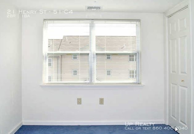 Building Photo - Huntington Ridge