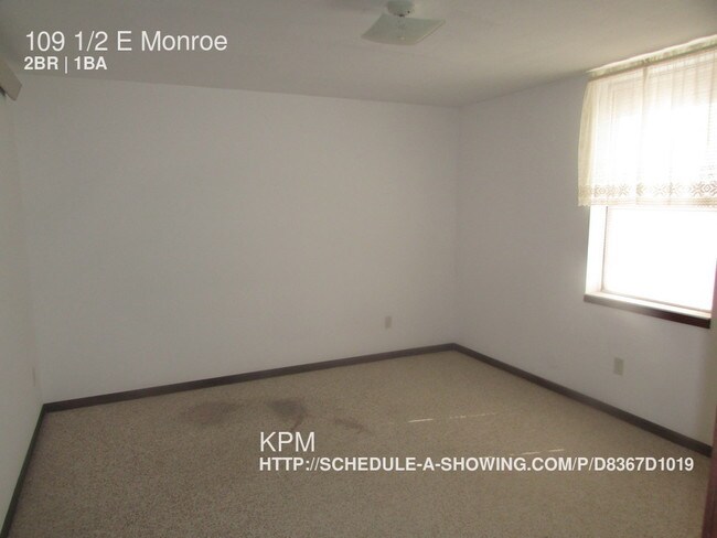 Building Photo - 109 1/2 E Monroe St