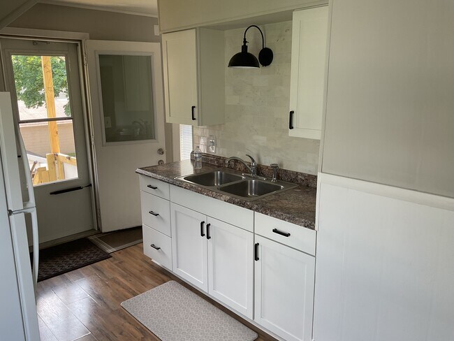 Foto del edificio - 3872 30th St SW