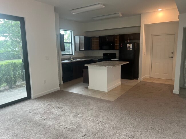 Building Photo - 9052 Gulf Run Way