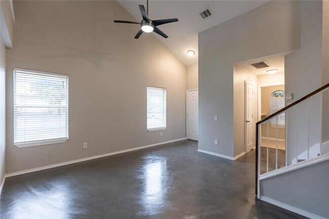 Foto del edificio - Corner Lot 3 Bed / 2.5 Bath in Pflugerville
