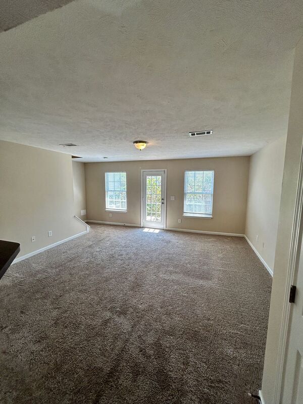 Foto del edificio - 4035 George Buchanan