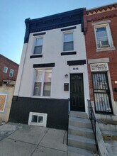 Building Photo - 2410 S Sheridan St