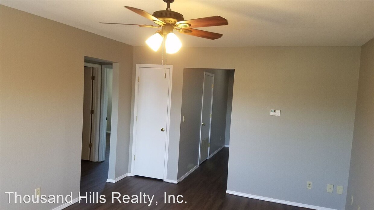 Building Photo - 2 br, 1 bath House - 1107 BIRD ROAD APT# 15