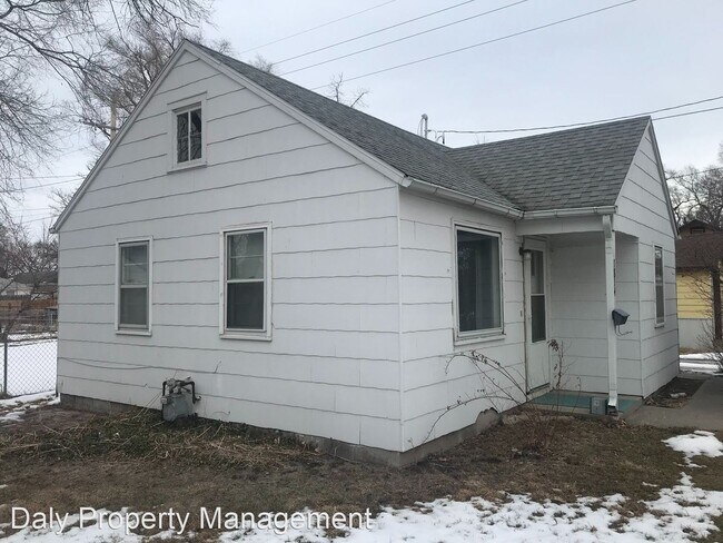 Building Photo - 1 br, 1 bath House - 1814 W. 18th St.