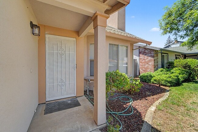 Foto del edificio - 2 Bedroom 2 bathroom Northside of Yuba City