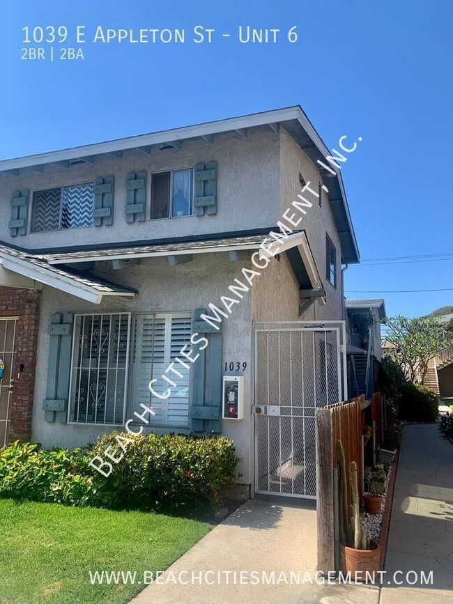Foto del edificio - 1039 E Appleton St