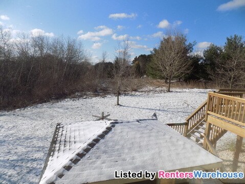 Building Photo - 435 Highland Vw