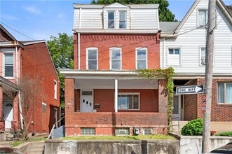 Building Photo - 3336 Ward St