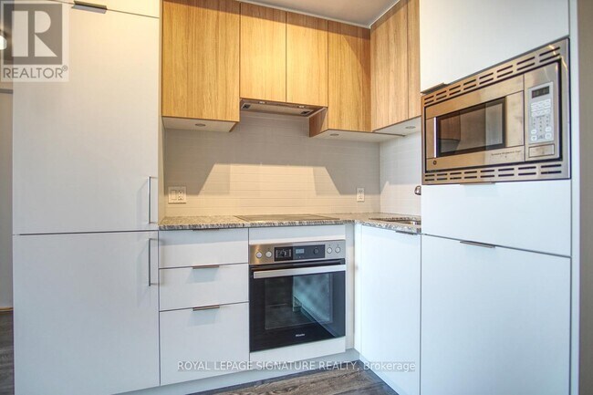 Photo du bâtiment - 50 O'Neill Rd