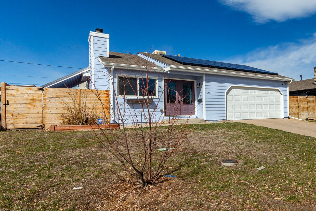 Welcome to 1451 S Quitman St - 1451 S Quitman St