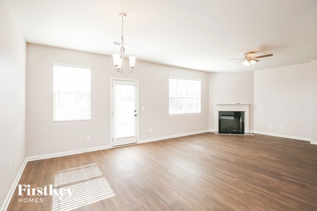Building Photo - 433 Indian River Dr