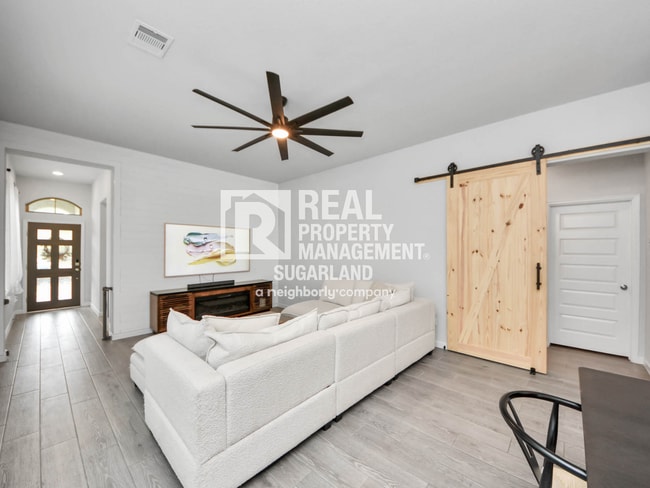 Building Photo - 4219 Colony Ln