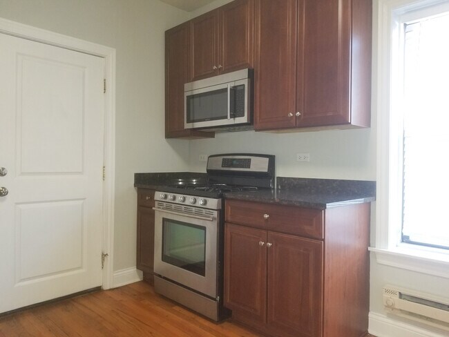 Foto del edificio - 746 W Addison St