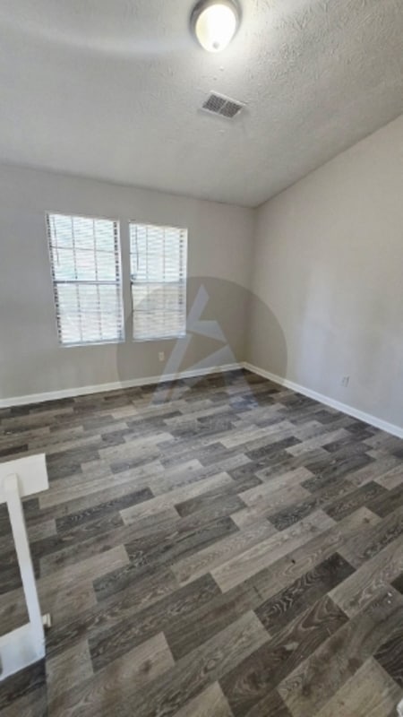 Building Photo - 3968 Wood Path Dr