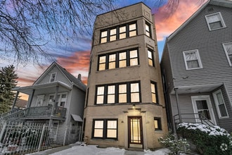 Building Photo - 3115 N St Louis Ave