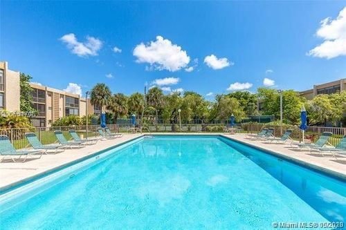Building Photo - 8401 SW 107th Ave