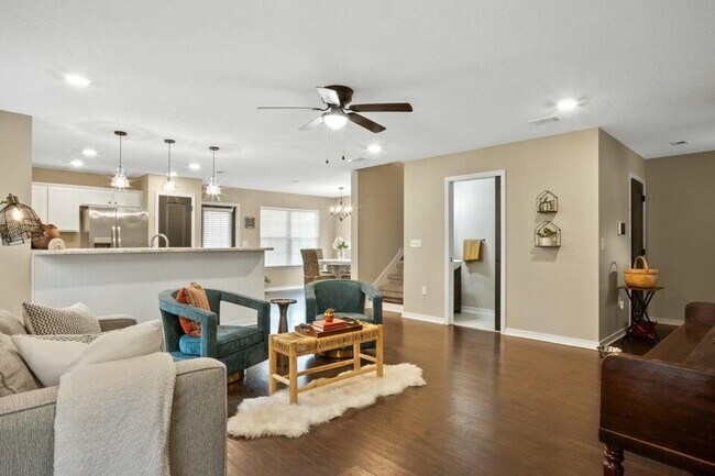 Foto del edificio - 243 Wainwright Dr