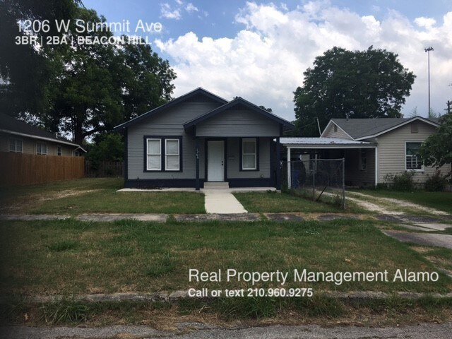 Primary Photo - 1206 W Summit Ave