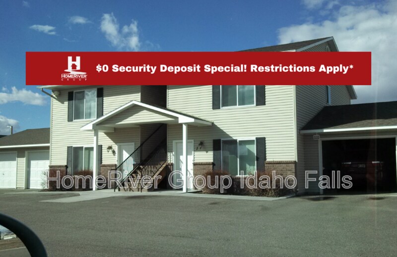 Primary Photo - 1374 Midway Ave