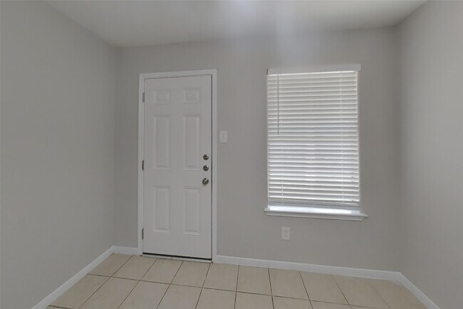 Building Photo - 21342 Bandera Ranch Lane