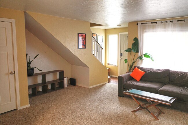 Foto del edificio - 2555 SW Pickford St