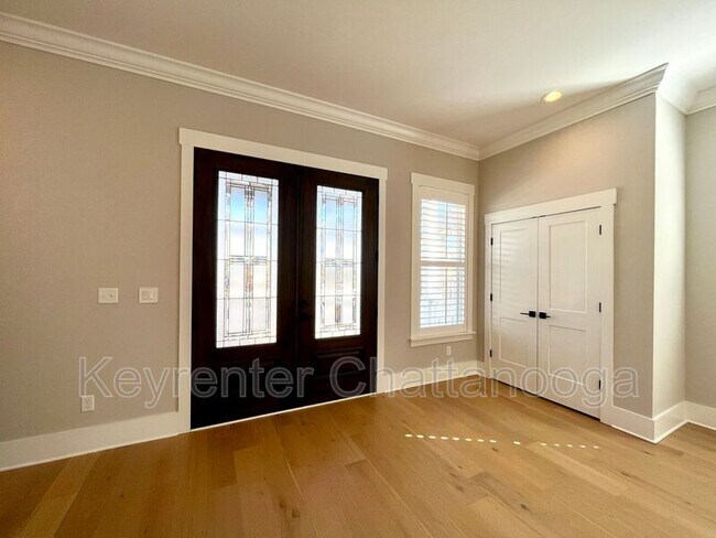 Foto del edificio - 618 E 16th St