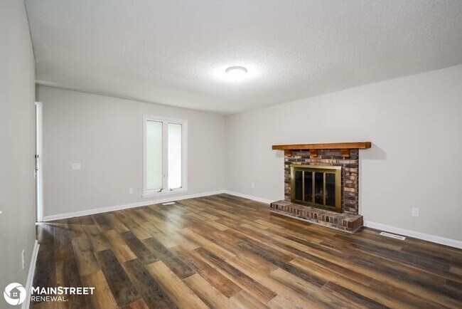 Foto del edificio - 2354 SARTHE CT, MARYLAND HEIGHTS, MO 63043