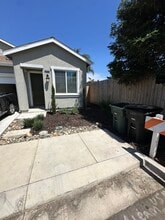 Building Photo - 6200 Chavez Ct