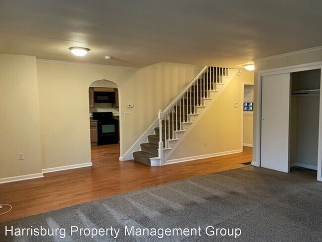 Building Photo - 4 br, 1.5 bath House - 2446 Logan Street