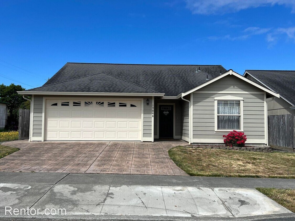 3 br, 2 bath House 1984 Isaac Ct House Rental in Eureka, CA